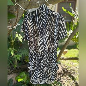 Stylish Zebra Print Mini Dress - Large Pockets